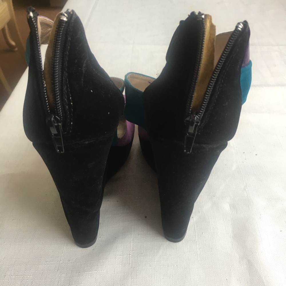 Wedge dress shoes